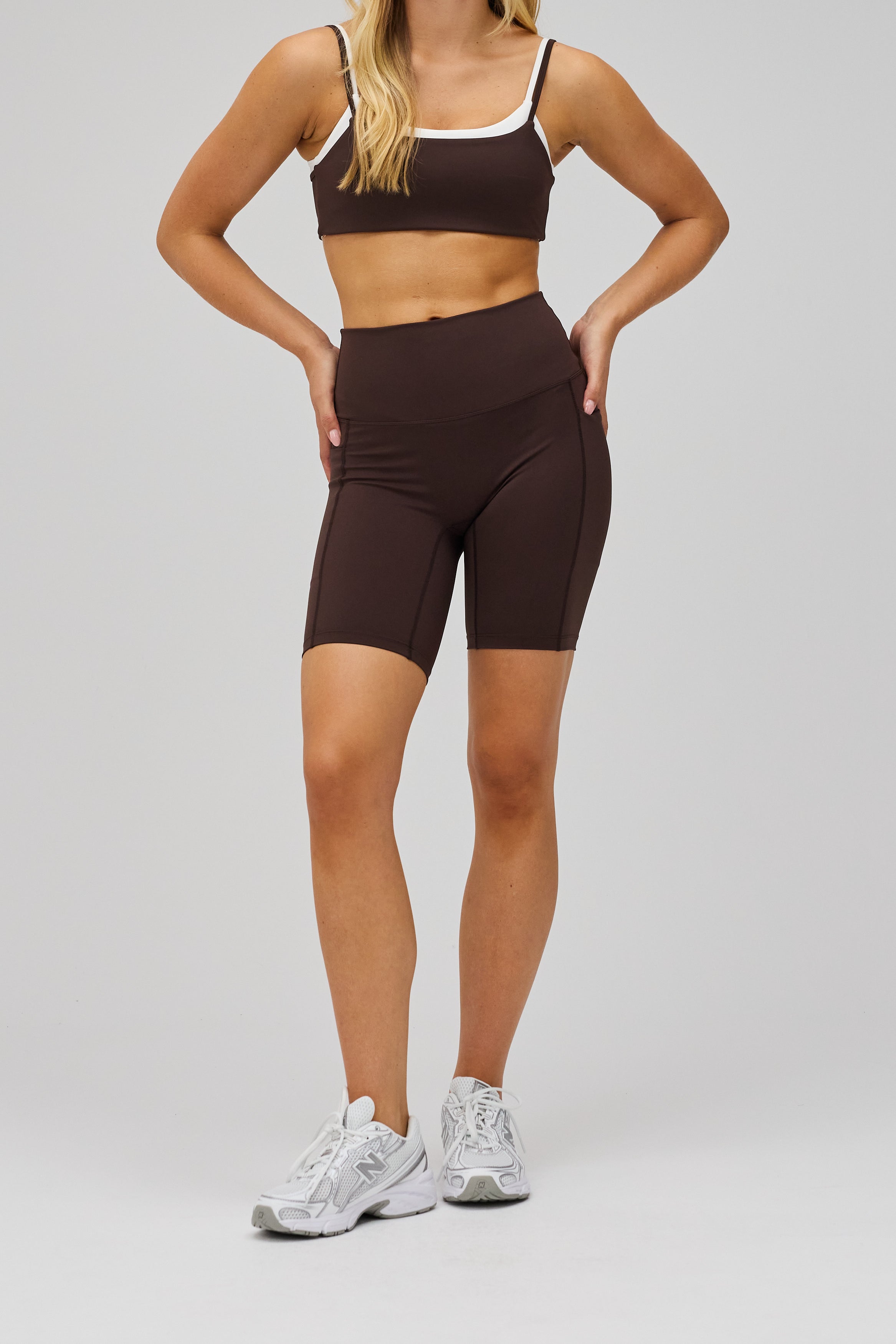 Active Pocket Shorts - Pecan Brown